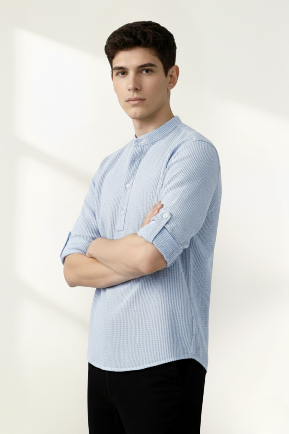 Camisa de manga larga tipo Henley para hombres