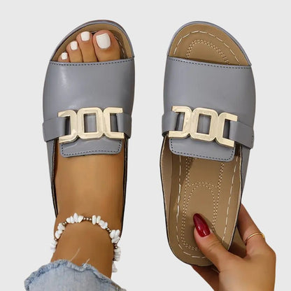 Aerine | Women's Comfy Buckle Gold Chain Sandals Close Up