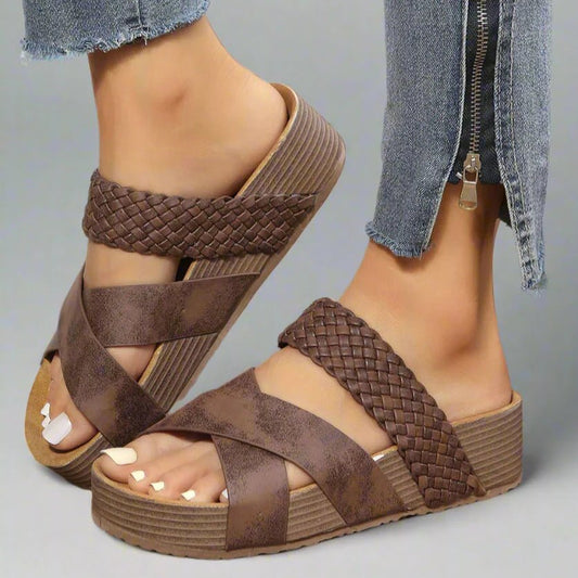 Castalynn | Women's Braided Orthopedic Shoes Hero