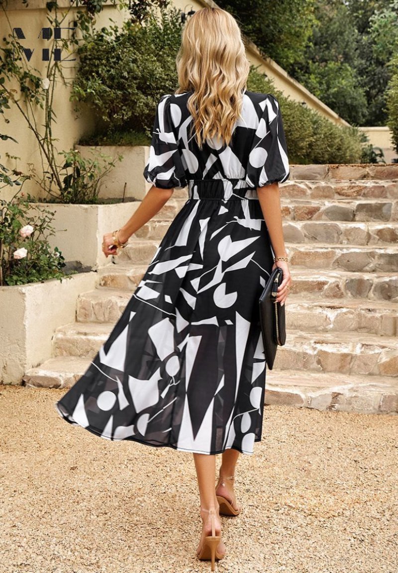 Gwen | Elegant Floral Maxi Dress Alternate