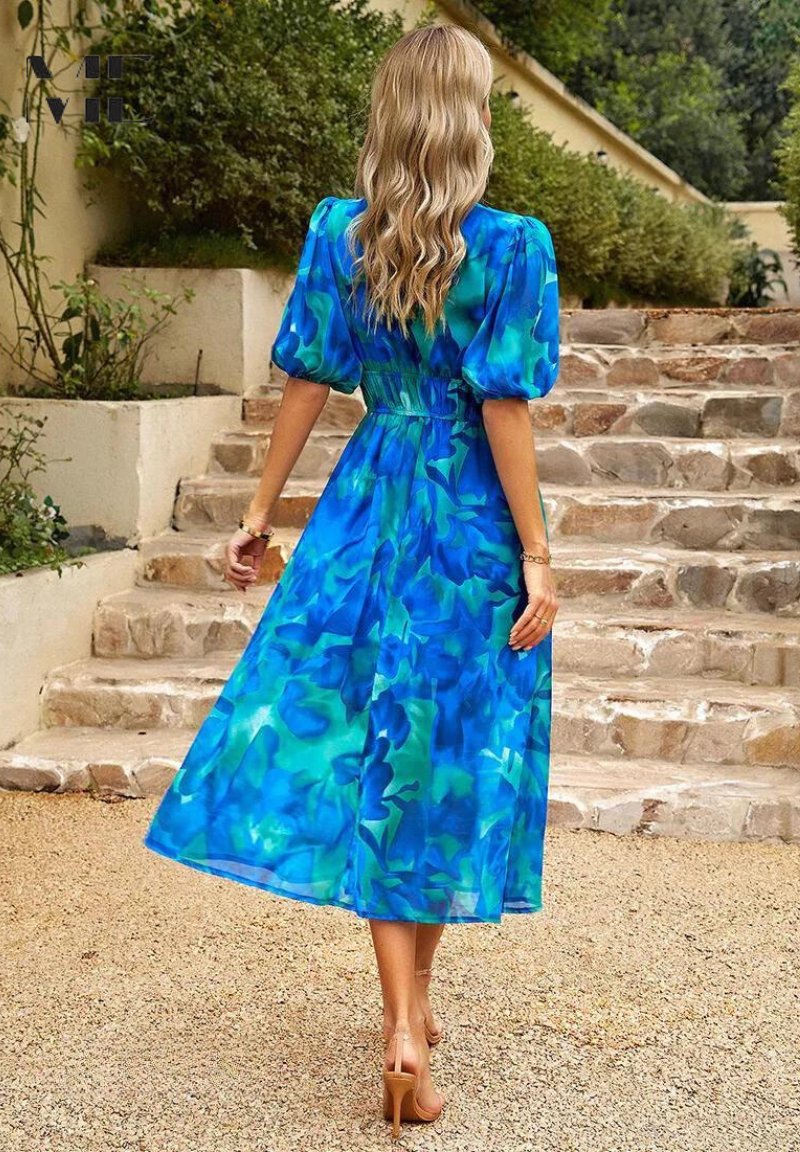 Gwen | Elegant Floral Maxi Dress Close Up