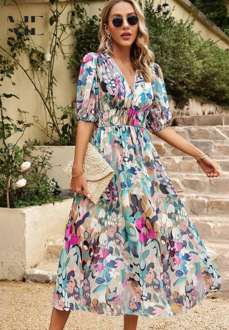 Gwen | Elegant Floral Maxi Dress Side
