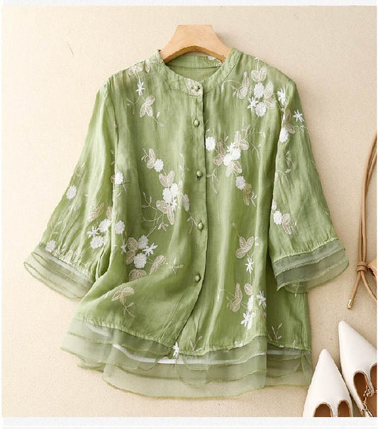 Iris | Women's Chic Floral Blouse Mesh Hem Hero