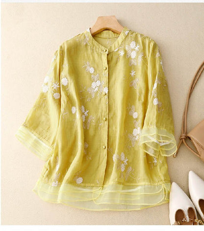 Iris | Women's Chic Floral Blouse Mesh Hem Lifestyle