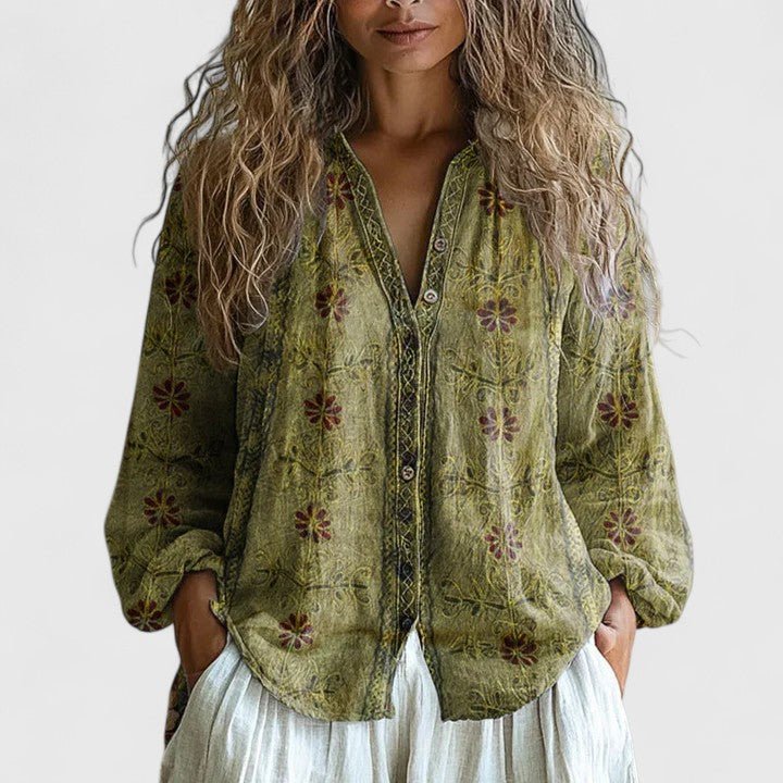 Nell | Dragonfly Print Comfortable Blouse Detail