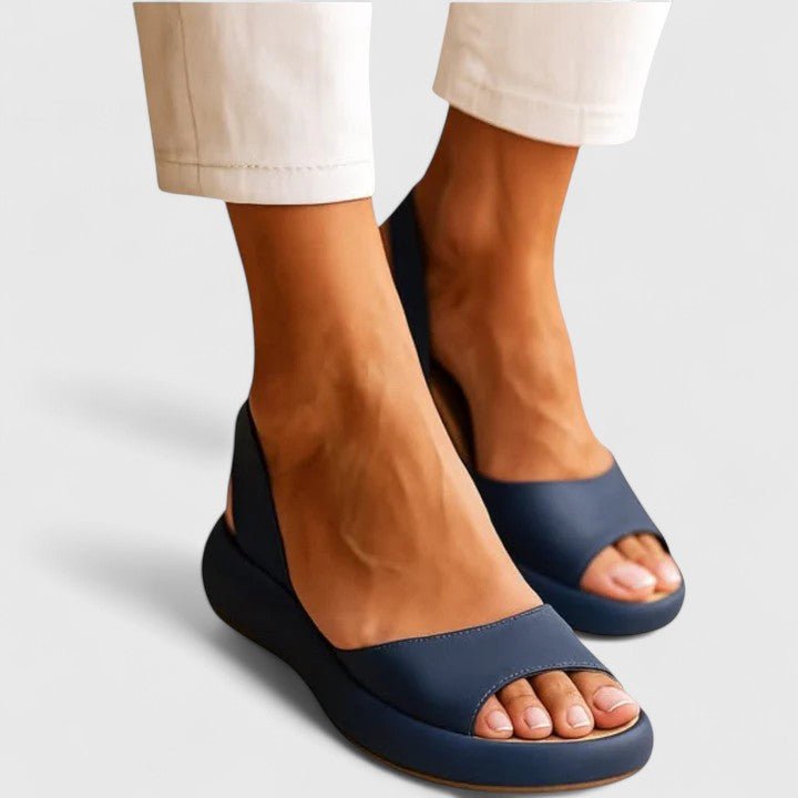 Selvara | Women's Orthopedic Chunky Platform Sandals Detail