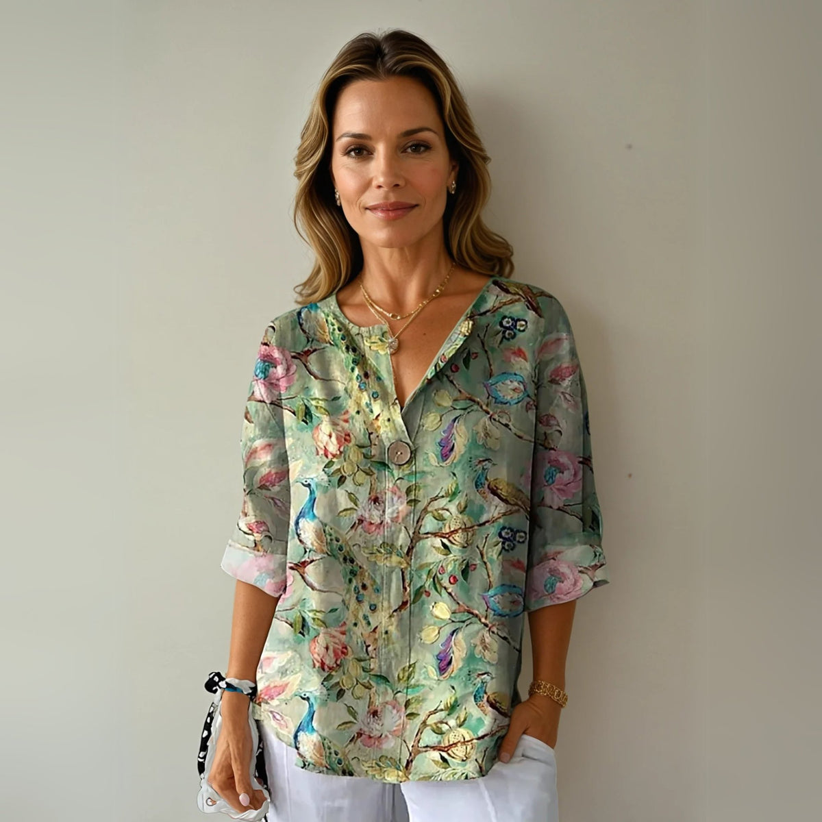 Serenella | Women's Floral Print Chic Blouse Detail