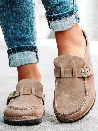 Wren | Women's Buckle Comfort Clogs Detail